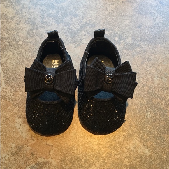 MICHAEL Michael Kors Other - Michael Kors Baby Day Glittery Crib Shoes
